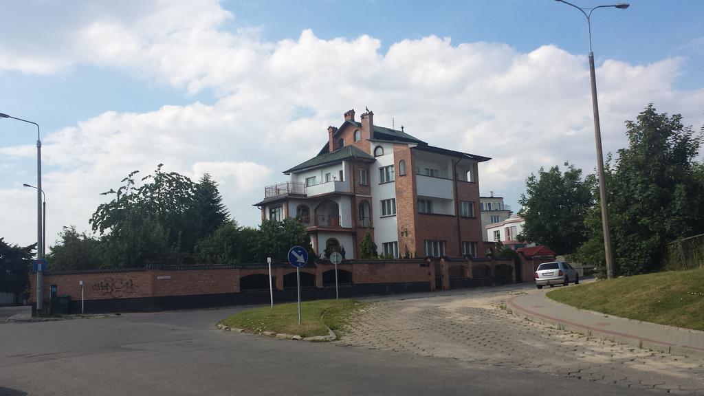 Ferienwohnung Dojlidzka Chata Gdynia Exterior foto